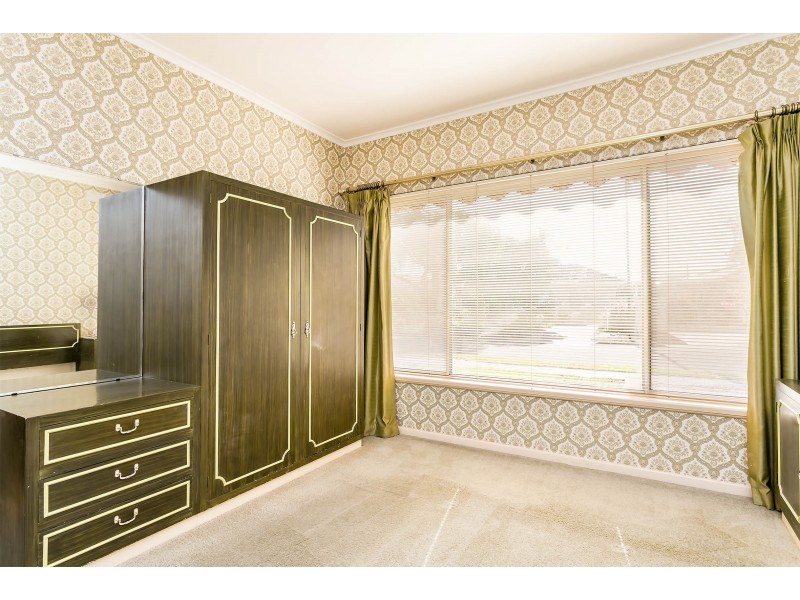 16 Van Dieman Street, Flinders Park SA 5025