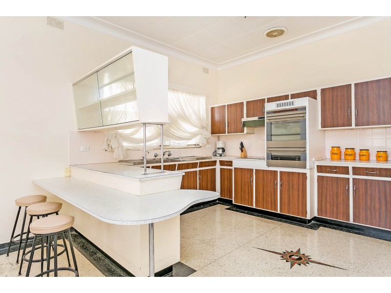 141 Hart Street, Glanville SA 5015