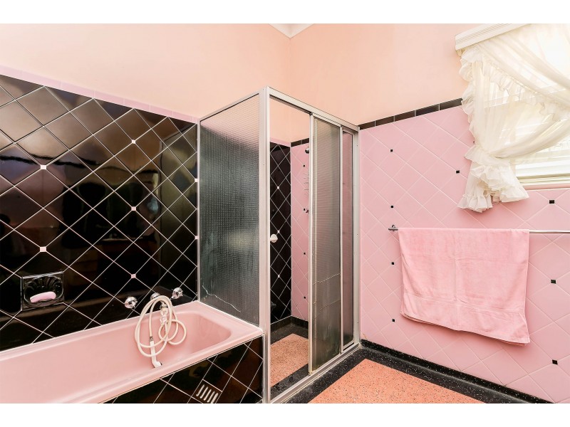 141 Hart Street, Glanville SA 5015