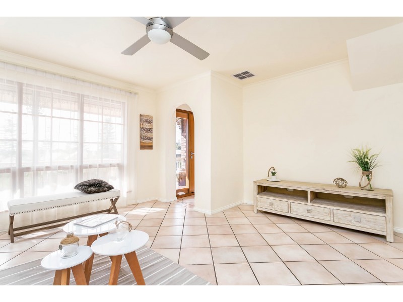 2/449 Military Road, Grange SA 5022
