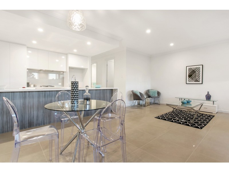 8A Wharfe Street, Woodville South SA 5011