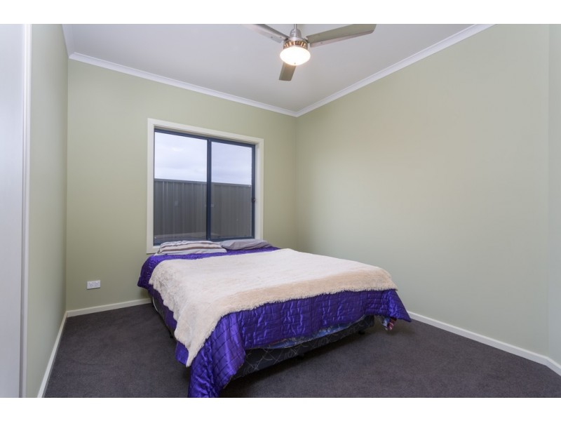 164 Strathfield Terrace, Largs North SA 5016