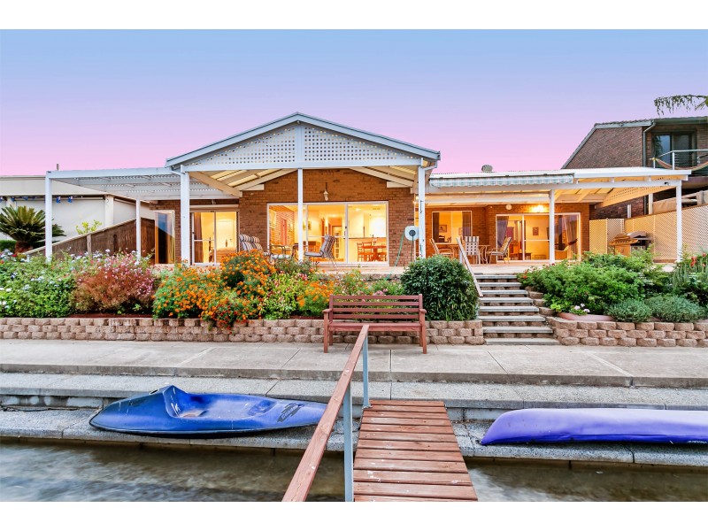 7 Nareeda Way, West Lakes SA 5021