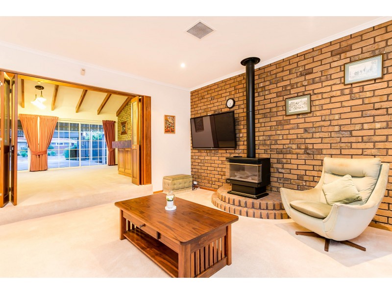 7 Nareeda Way, West Lakes SA 5021