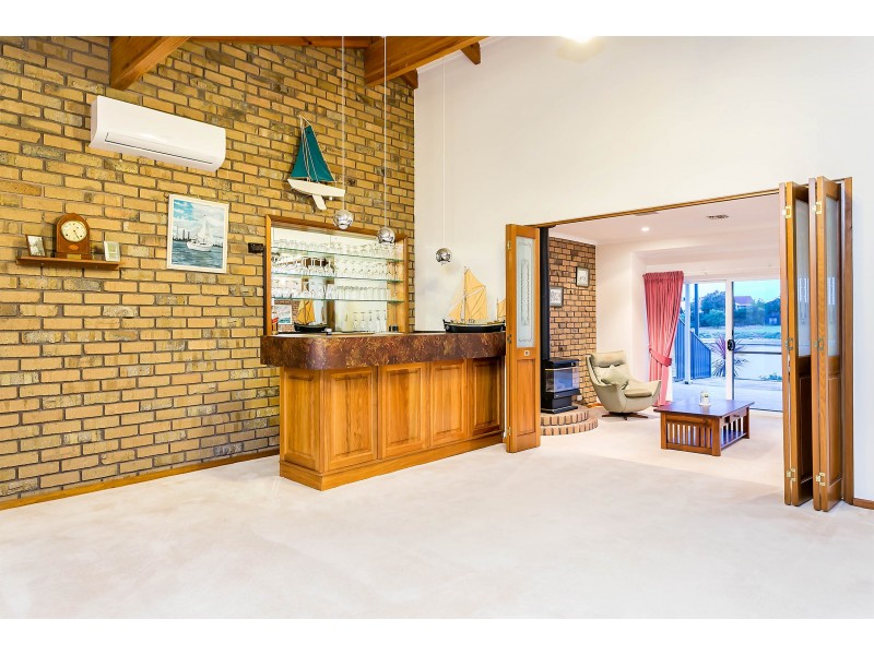 7 Nareeda Way, West Lakes SA 5021