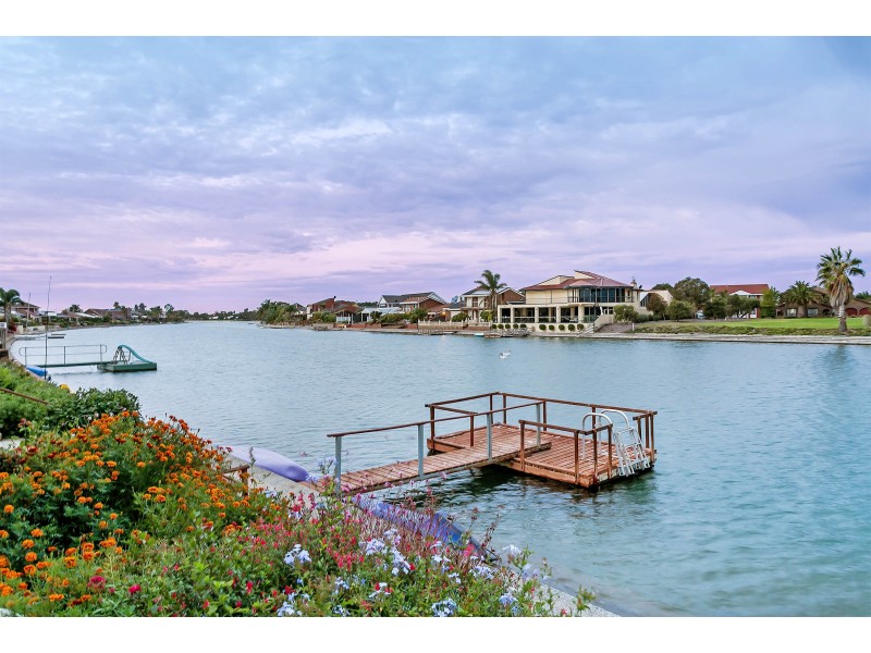 7 Nareeda Way, West Lakes SA 5021