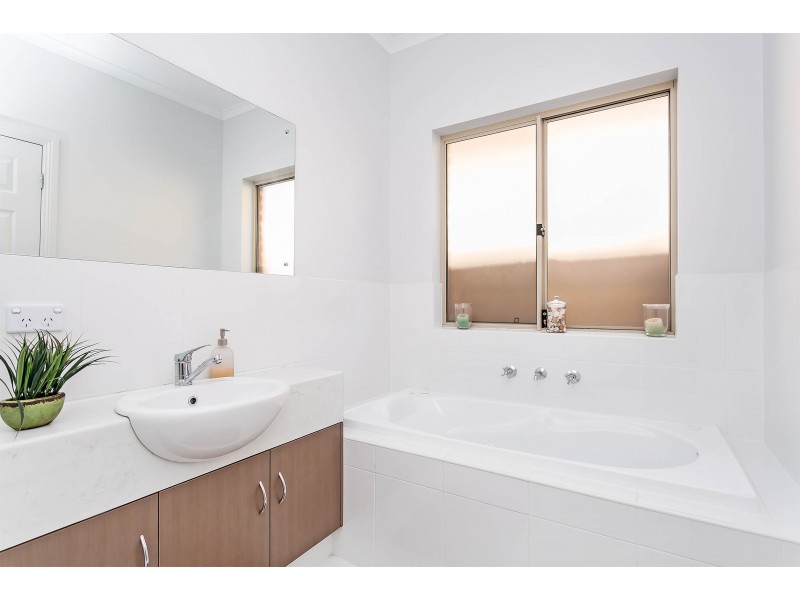 12 George Street, Semaphore Park SA 5019