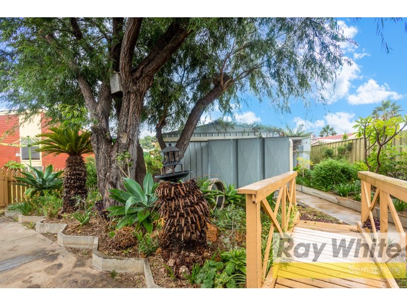 28 Tucker Crescent, North Haven SA 5018