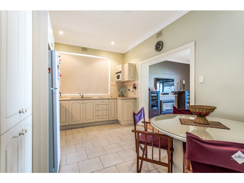 19 Melbourne Place, Alberton SA 5014