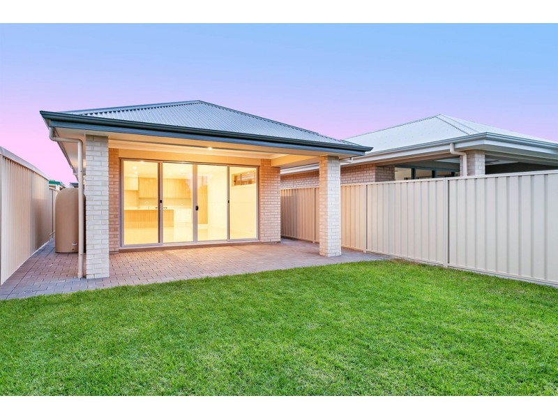5a John Street, Semaphore Park SA 5019
