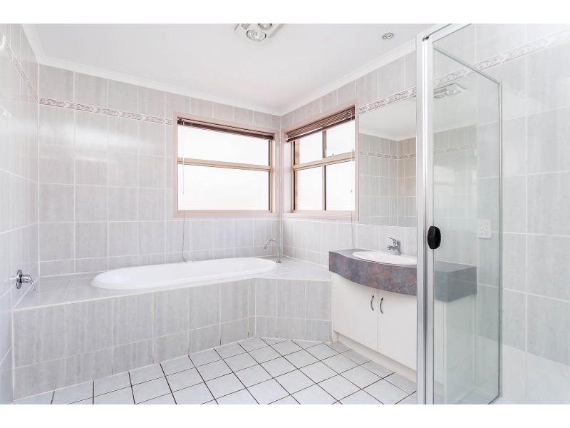 216 Grand Junction Road, Pennington SA 5013