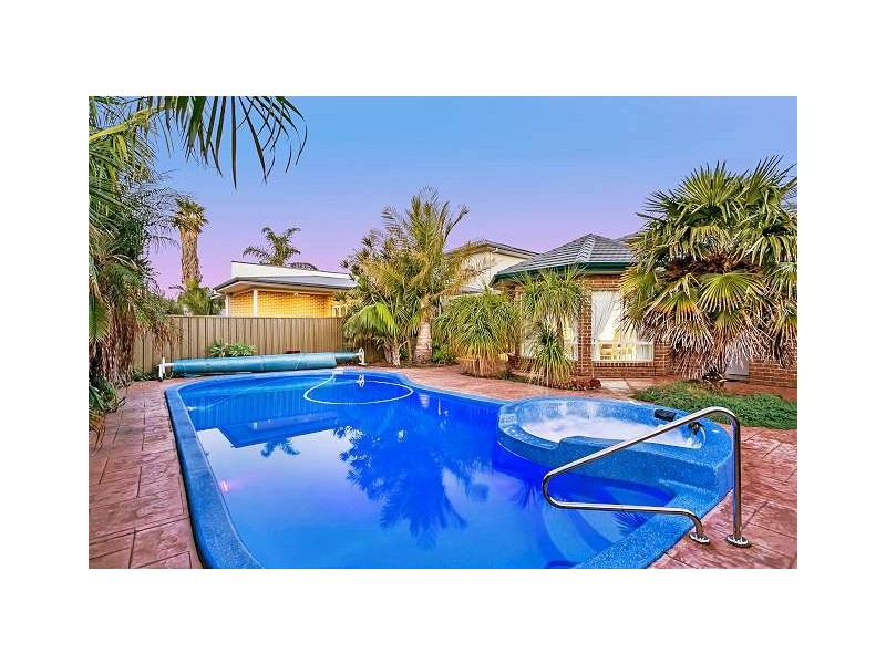 3 Hannam Avenue, Grange SA 5022