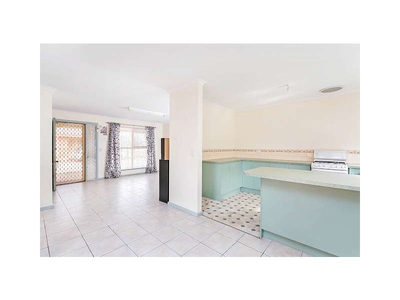 1/302 Victoria Road, Largs North SA 5016