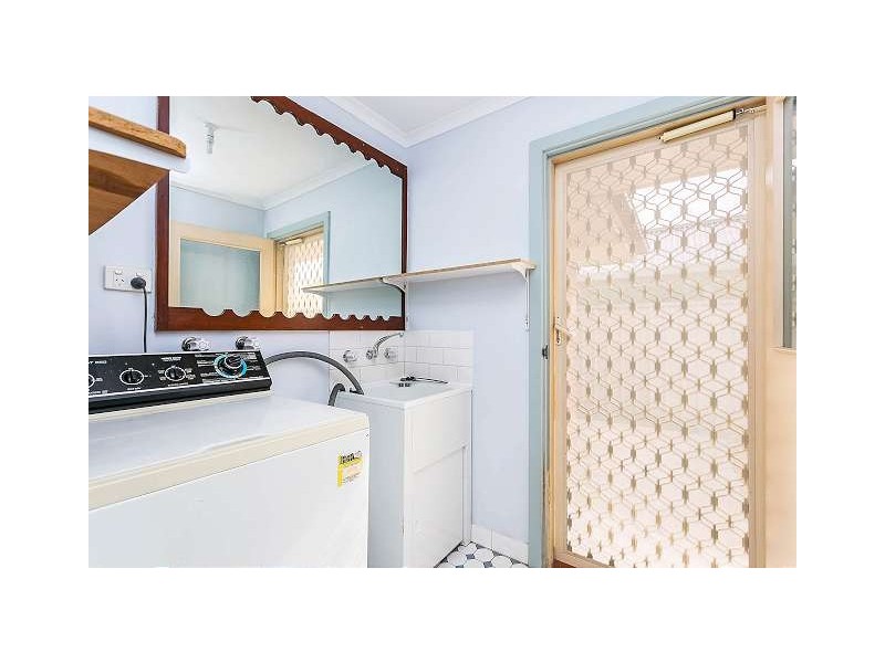 1/302 Victoria Road, Largs North SA 5016