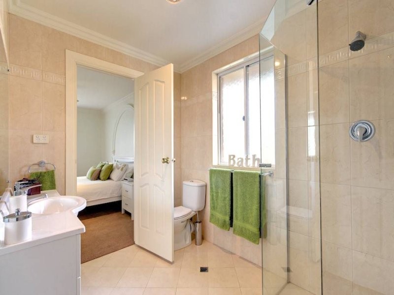 1 Tennyson Heights Court, Tennyson SA 5022