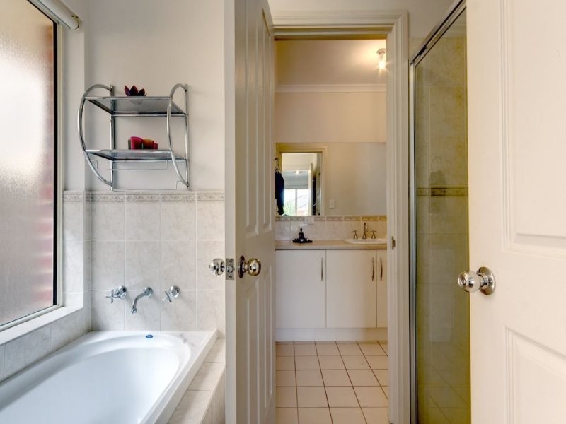 5 Fern Grove, Seacombe Gardens SA 5047