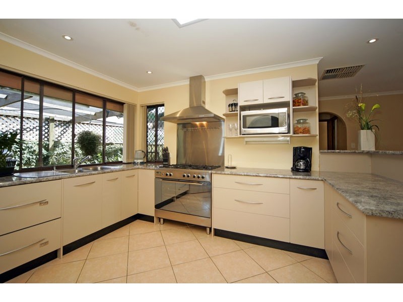 34 Magdalena Crescent, Paralowie SA 5108