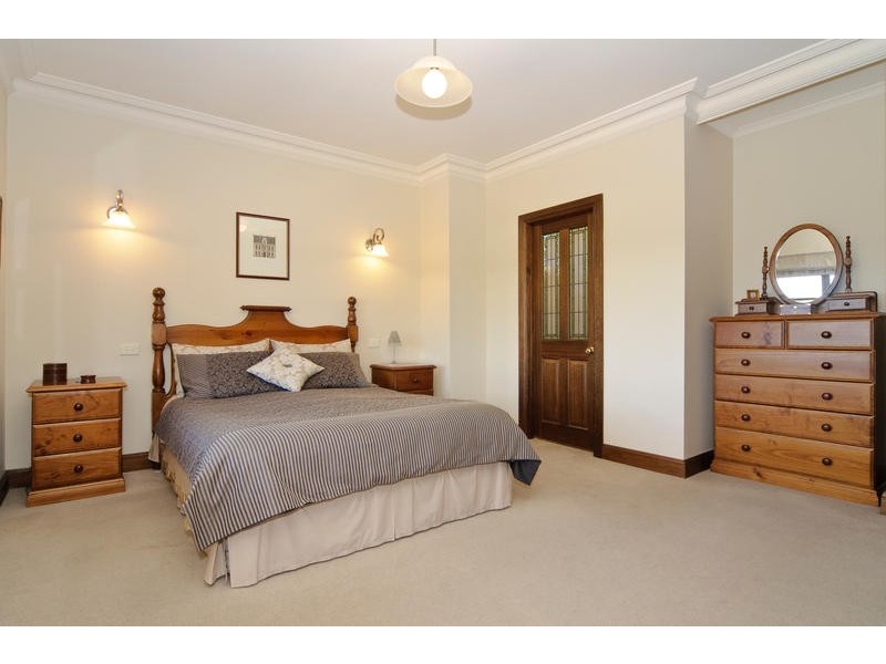 2 Rawson Penfold Drive, Rosslyn Park SA 5072