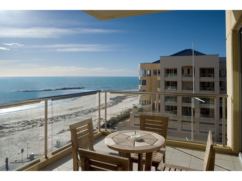 524/16 Holdfast Prom, Glenelg SA 5045
