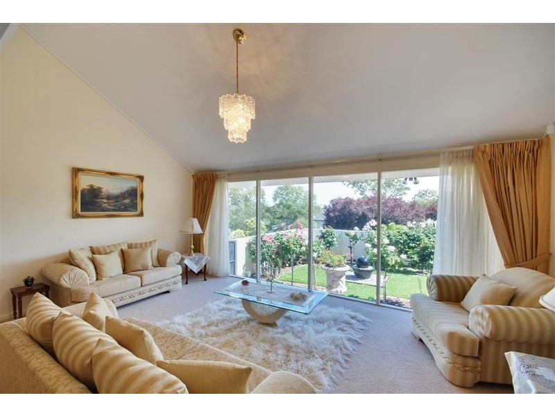 16 Bonvue Avenue, Beaumont SA 5066