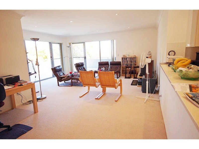 24/13-15 Moore Street, West Gosford NSW 2250