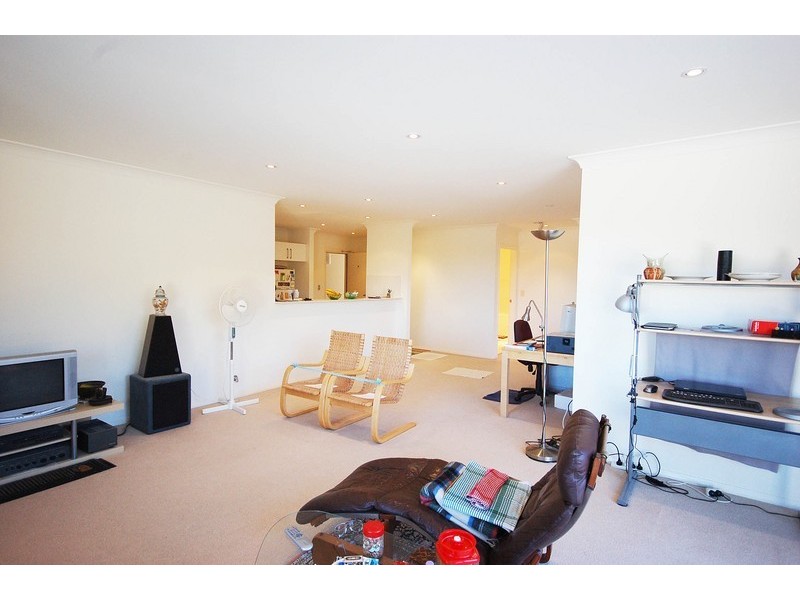 24/13-15 Moore Street, West Gosford NSW 2250