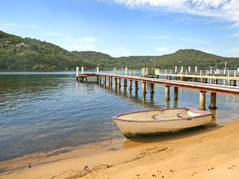 154 Booker Bay Road, Booker Bay NSW 2257