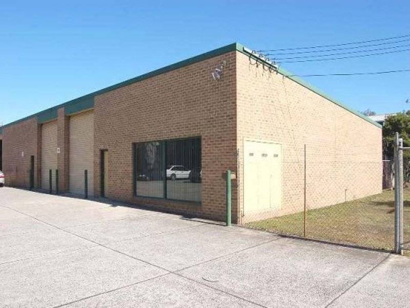 4 Craftsman Avenue, Berkeley Vale NSW 2261