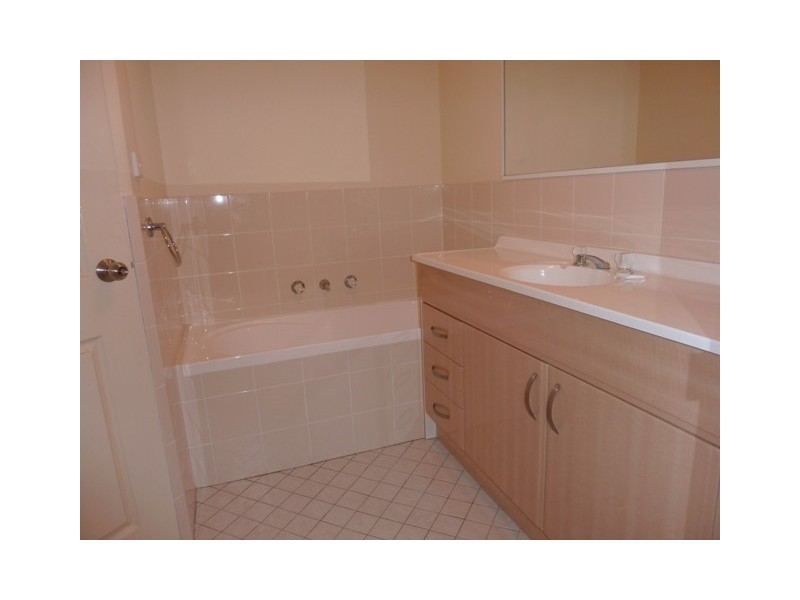 5/93 Faunce Street, Gosford NSW 2250