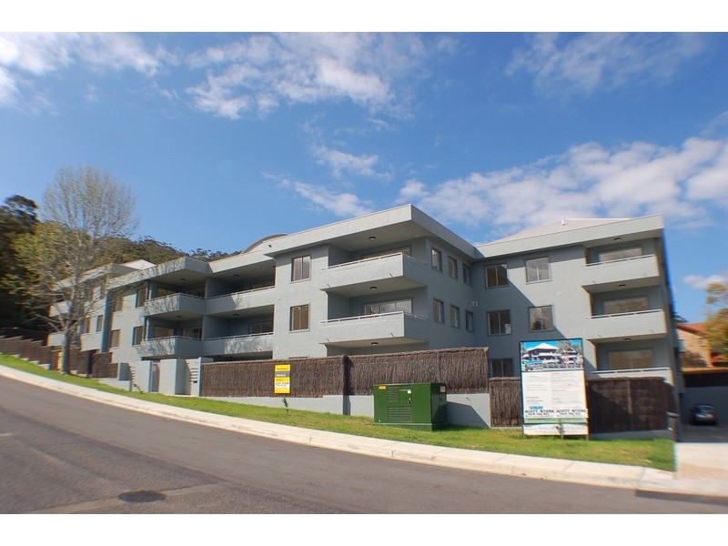 15/13-15 Moore Street, West Gosford NSW 2250