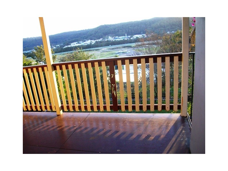 40 Hely Street, West Gosford NSW 2250