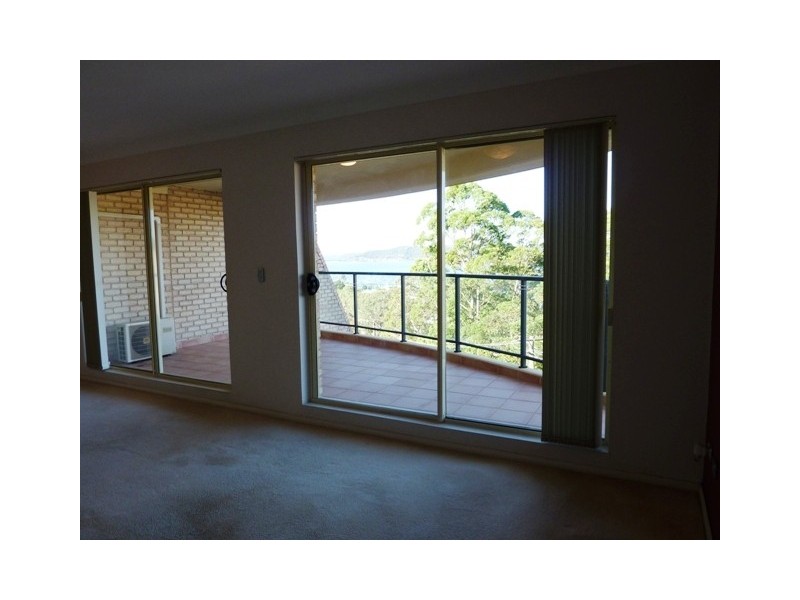 41/92-94 John Whiteway Drive, Gosford NSW 2250
