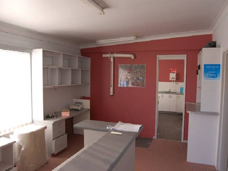 20 Kirrawee Road, Gosford NSW 2250