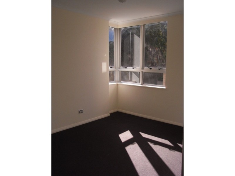 111/80 John Whiteway Drive, Gosford NSW 2250