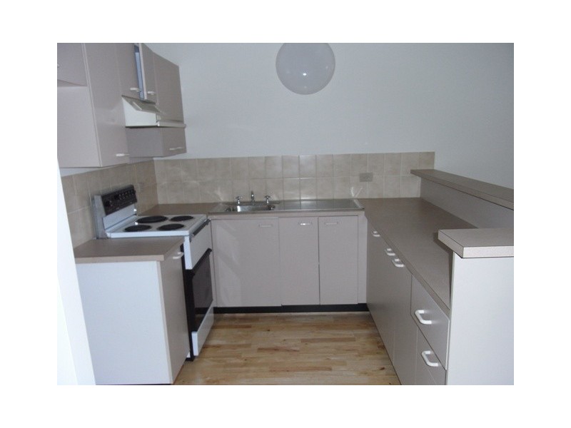 4/162 Albany, Point Frederick NSW 2250