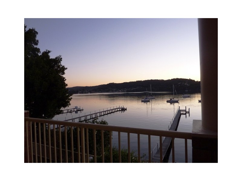 1/28A  Eulalia Street, Point Frederick NSW 2250