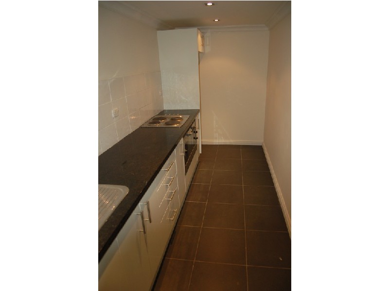 98 Mann Street, Gosford NSW 2250