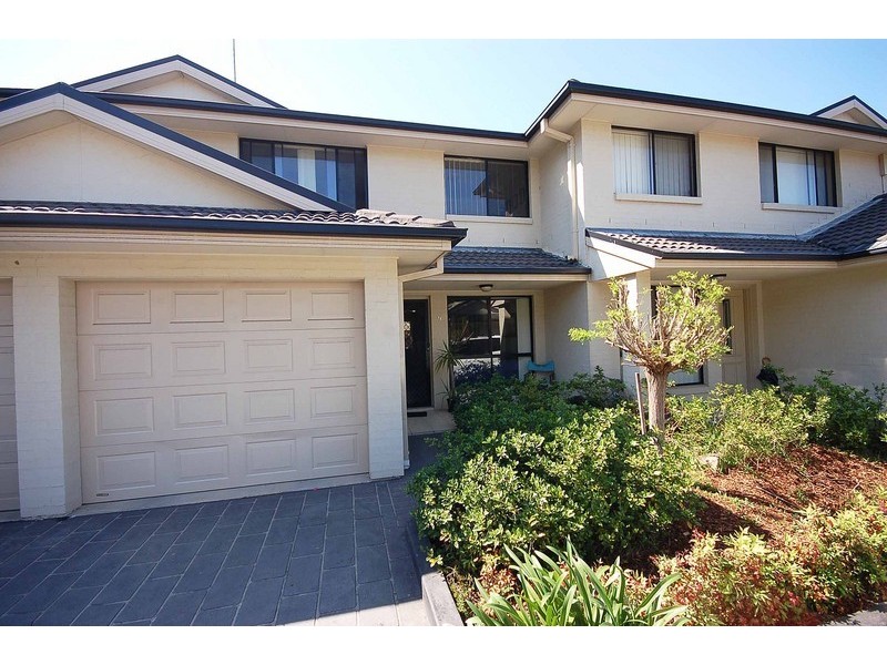11/164 Albany Street, Point Frederick NSW 2250
