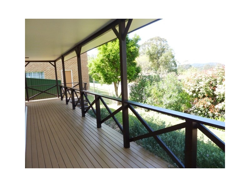 3 Boulder Cres, Narara NSW 2250