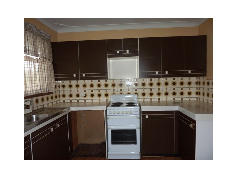 276 Brisbane Water Drive, West Gosford NSW 2250