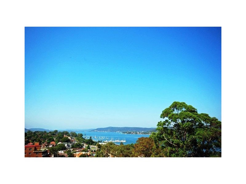 42/92 John Whteway Drive, Gosford NSW 2250