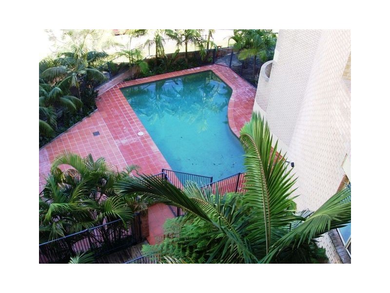 42/92 John Whteway Drive, Gosford NSW 2250