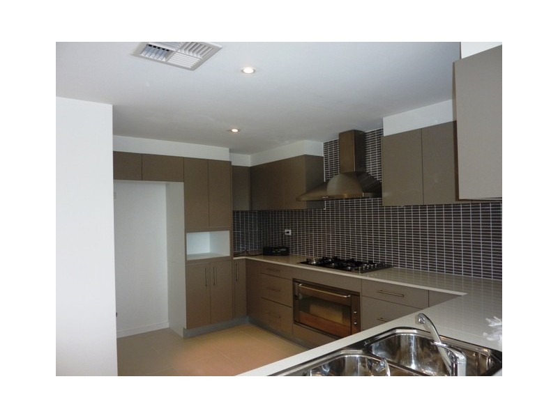 41/24 Watt Street, Gosford NSW 2250