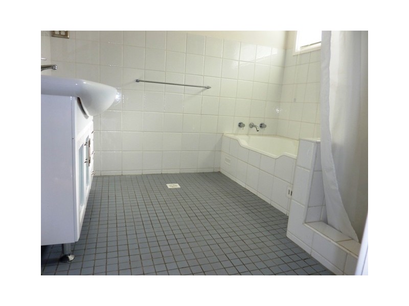 862 Pacific Highway, Niagara Park NSW 2250
