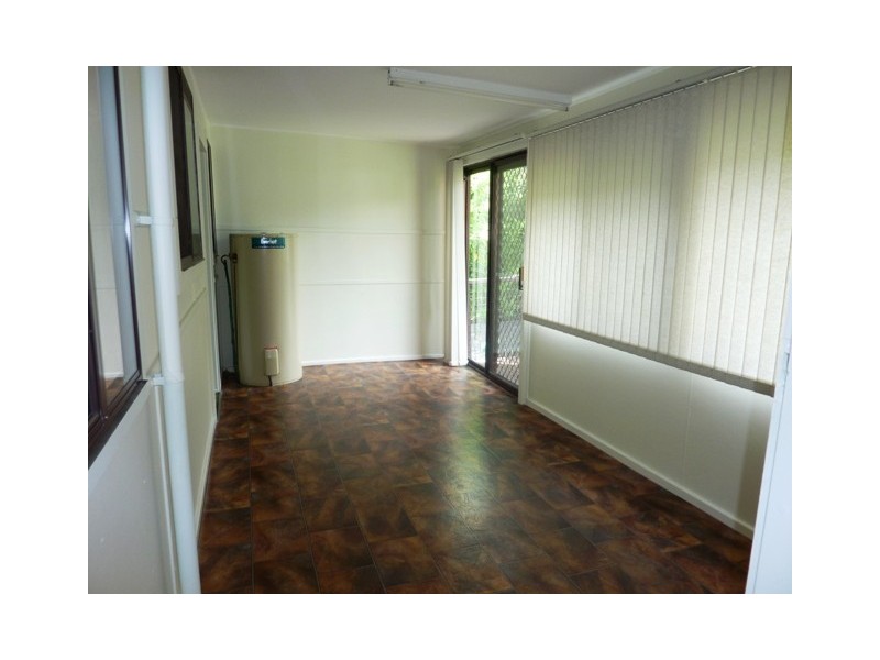 7 Gonaro Road, West Gosford NSW 2250