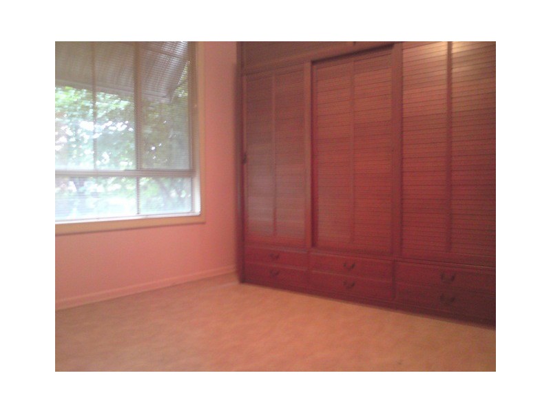 8 Gonaro Road, West Gosford NSW 2250