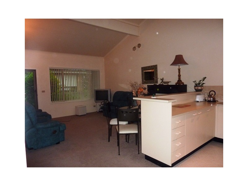 11/162 ALBANY STREET, Point Frederick NSW 2250