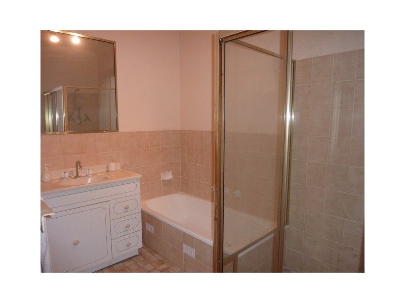 11/162 ALBANY STREET, Point Frederick NSW 2250