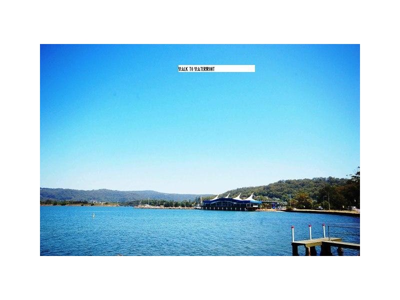 11/162 ALBANY STREET, Point Frederick NSW 2250