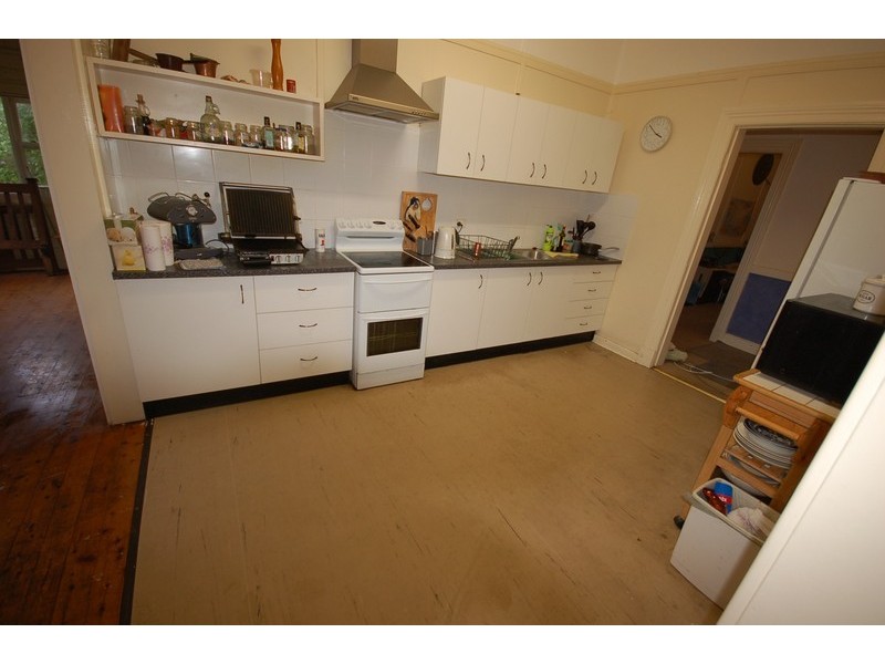 1 Station Street, Ourimbah NSW 2258